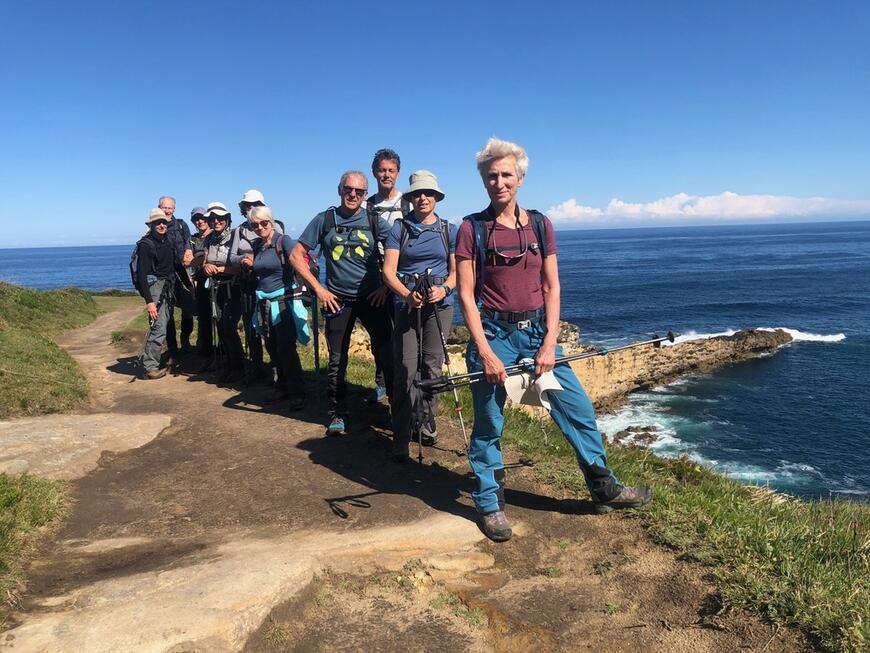 Sophie, Mixu, Gérard, François, Sandrine, Marie, Laurence, Stéphanie, Pierre et Domi. Sophie, Mixu, Gérard, François, Sandrine, Marie, Laurence, Stéphanie, Pierre et Domi.